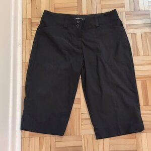 Nike golf shorts size 6